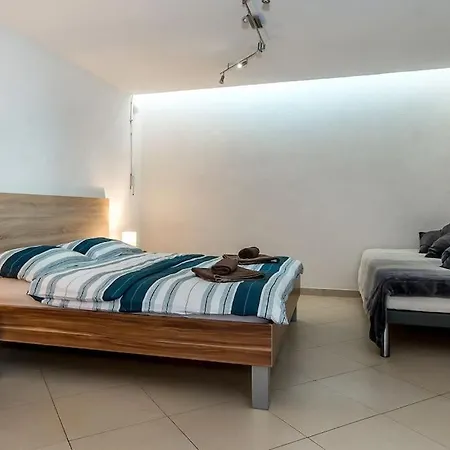 Horse House Ivinj Villa *