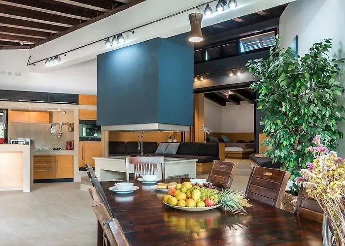 Horse House Ivinj * ティスノ