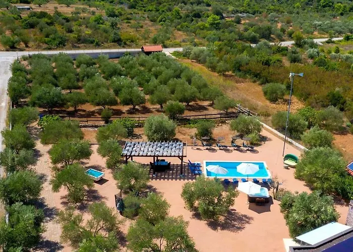 Horse House Ivinj Villa